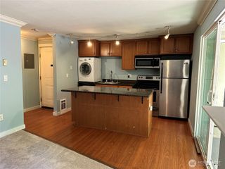 23453 16th Avenue S #A102, Des Moines, WA 98198