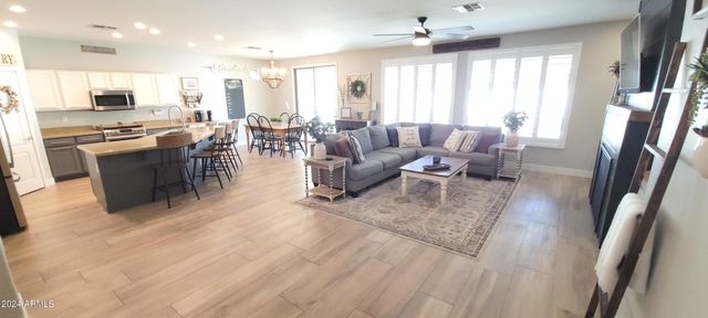 3236 E PHELPS Street, Gilbert, AZ 85295