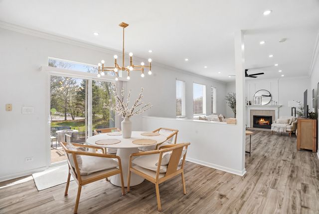 34460 N Eastings Way, Gurnee, IL 60031