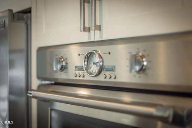 240 N Padre Juan Avenue, Ojai, CA 93023