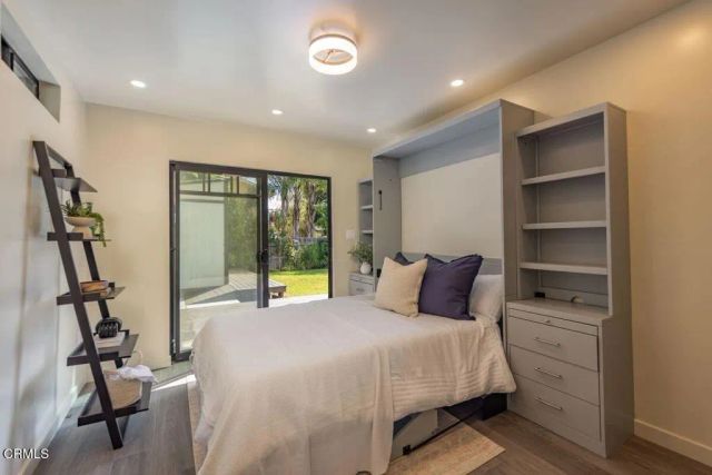 240 N Padre Juan Avenue, Ojai, CA 93023