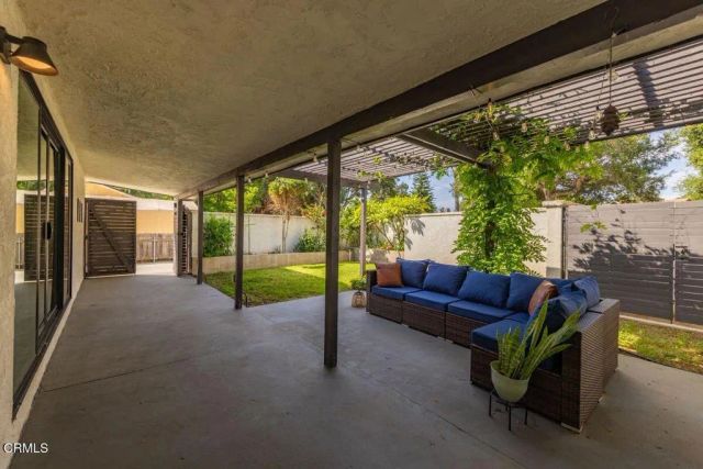 240 N Padre Juan Avenue, Ojai, CA 93023