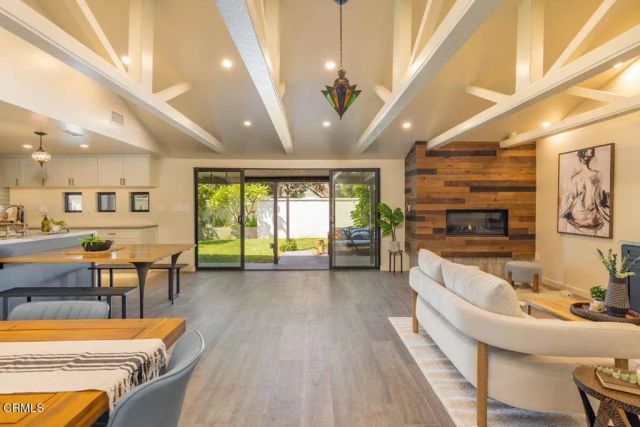 240 N Padre Juan Avenue, Ojai, CA 93023