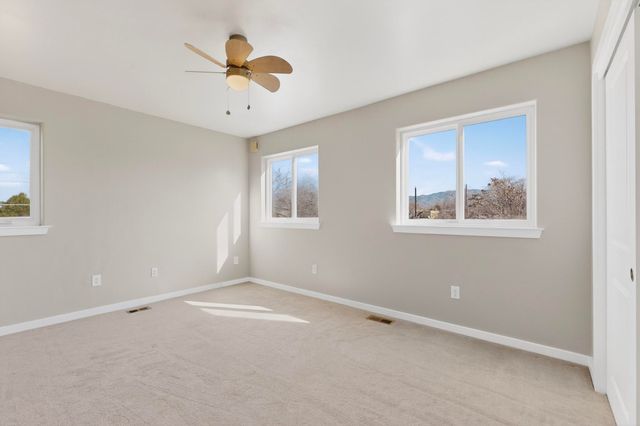 3325 Wilway Avenue NE, Albuquerque, NM 87106