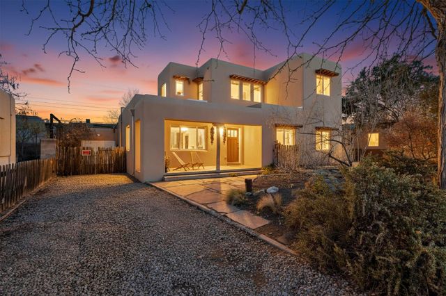 3325 Wilway Avenue NE, Albuquerque, NM 87106