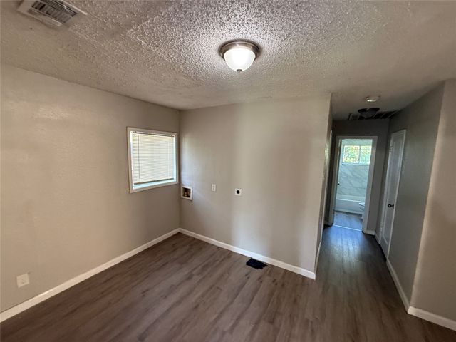 2213 Lea Crest Drive, Dallas, TX 75216