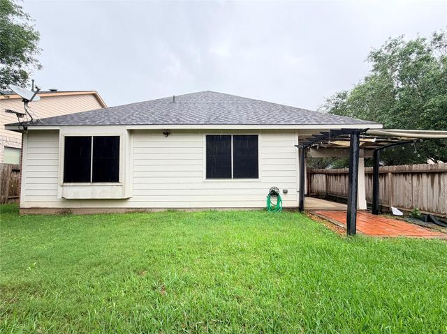 211 Briar Trace Lane, Richmond, TX 77406