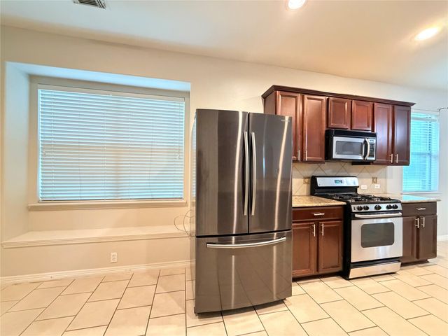 211 Briar Trace Lane, Richmond, TX 77406