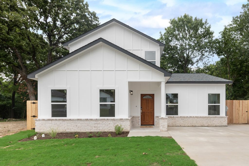 2188 Echo Lake Drive, Dallas, TX 75253