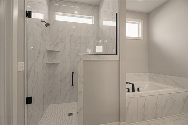 1152 SW Whitby Drive, Lee's Summit, MO 64083
