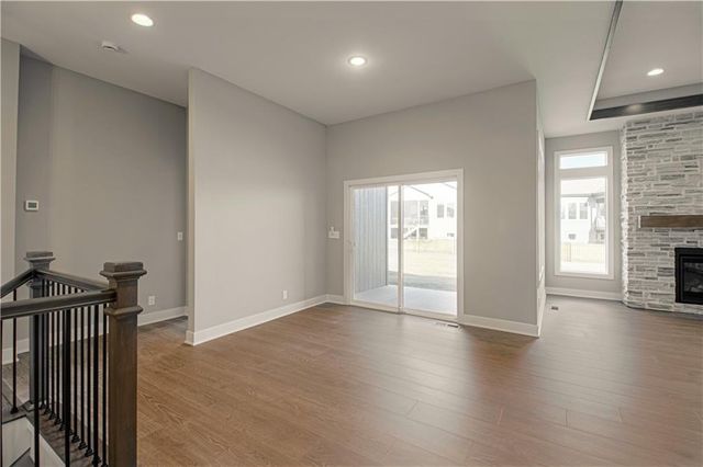 1152 SW Whitby Drive, Lee's Summit, MO 64083