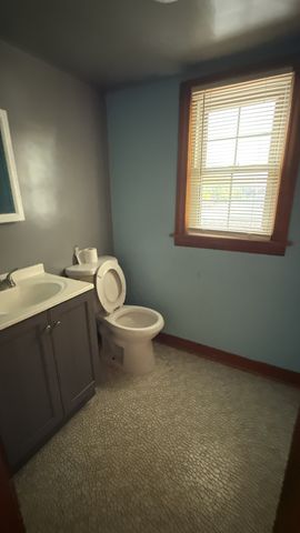 18005 Arcadia Avenue, Lansing, IL 60438