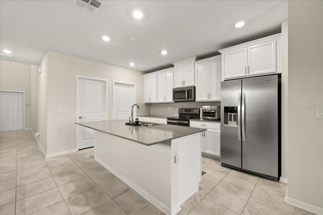 2280 MOUNTAIN PINE STREET, Ocoee, FL 34761