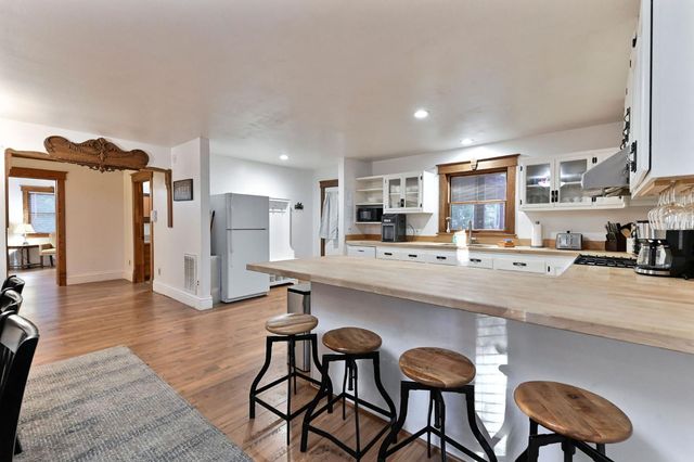 5276 Hwy 4, Hathaway Pines, CA 95233