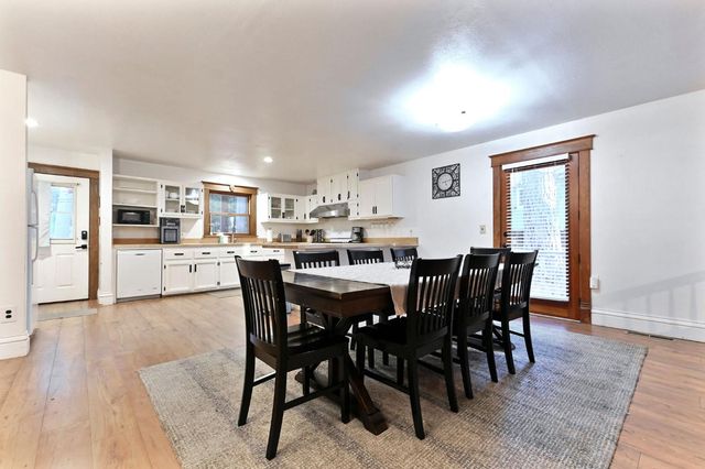 5276 Hwy 4, Hathaway Pines, CA 95233