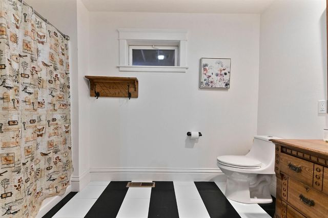 5276 Hwy 4, Hathaway Pines, CA 95233