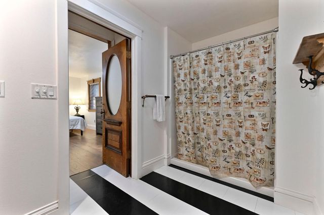 5276 Hwy 4, Hathaway Pines, CA 95233