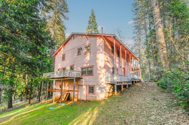 5276 Hwy 4, Hathaway Pines, CA 95233