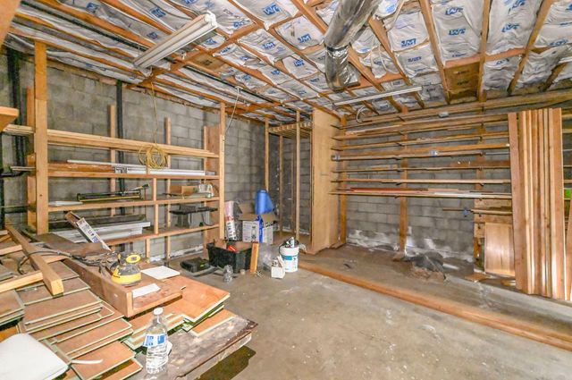 5276 Hwy 4, Hathaway Pines, CA 95233