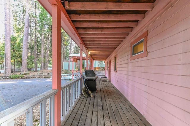 5276 Hwy 4, Hathaway Pines, CA 95233