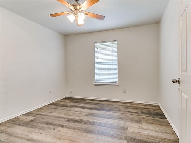 629 NW 19th Street, Moore, OK 73160