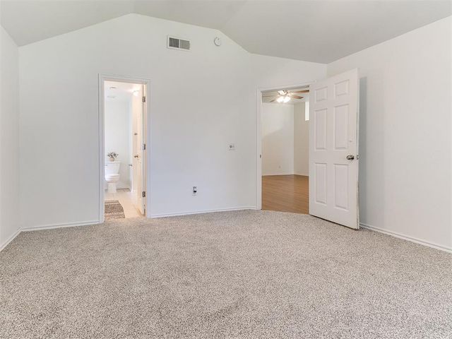 629 NW 19th Street, Moore, OK 73160