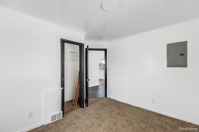 13144 PLYMOUTH Road, Detroit, MI 48227