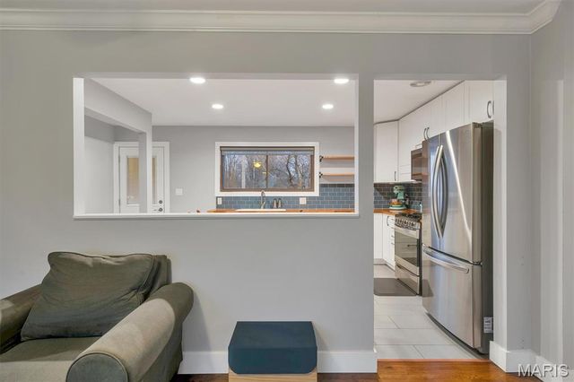 8 Circle Way, St Peters, MO 63376