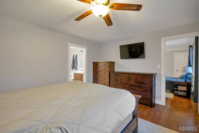 8 Circle Way, St Peters, MO 63376