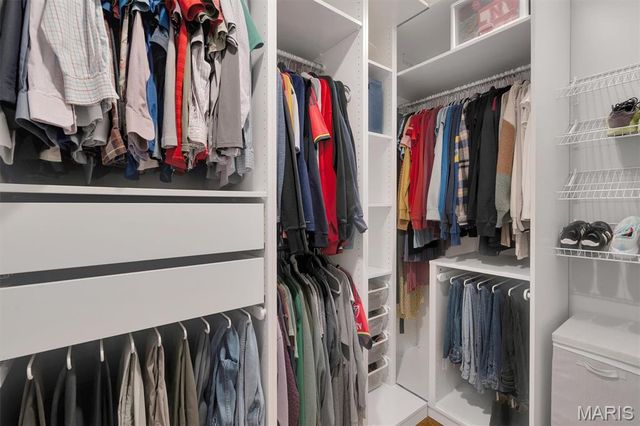 8 Circle Way, St Peters, MO 63376