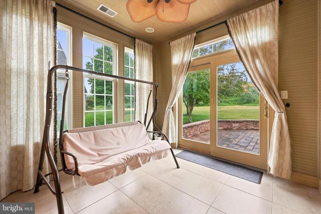 35 NORTON AVE, Hightstown, NJ 08520