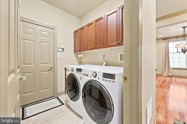 35 NORTON AVE, Hightstown, NJ 08520