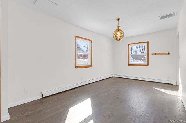 51 Greenwood Avenue, Greenwood Lake, NY 10925