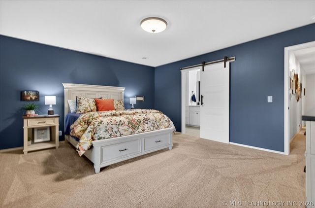 2516 Williamsburg Street S, Bartlesville, OK 74006