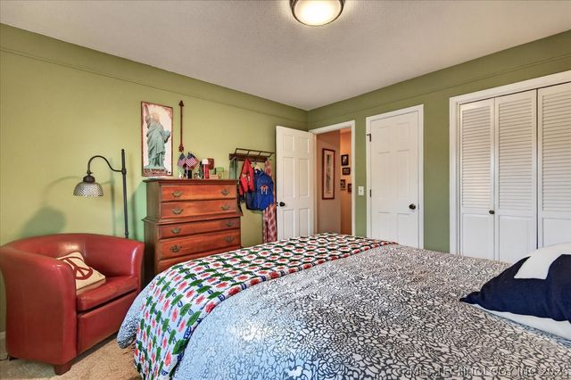 2516 Williamsburg Street S, Bartlesville, OK 74006