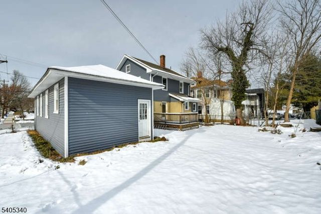 306 Church St, Bound Brook Boro, NJ 08805