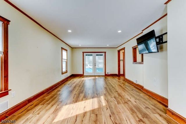 306 Church St, Bound Brook Boro, NJ 08805