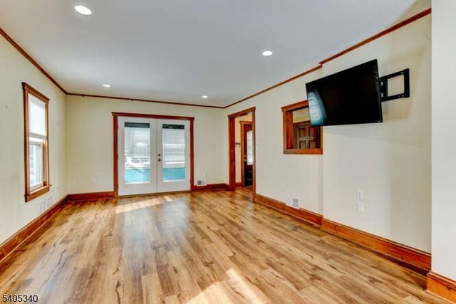 306 Church St, Bound Brook Boro, NJ 08805