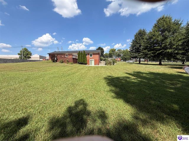 200 E Nalls Road, Elizabethtown, KY 42701