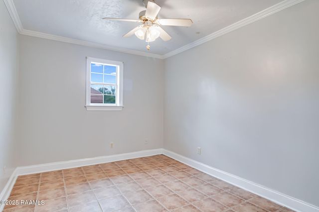 323 Boy Road, Opelousas, LA 70570