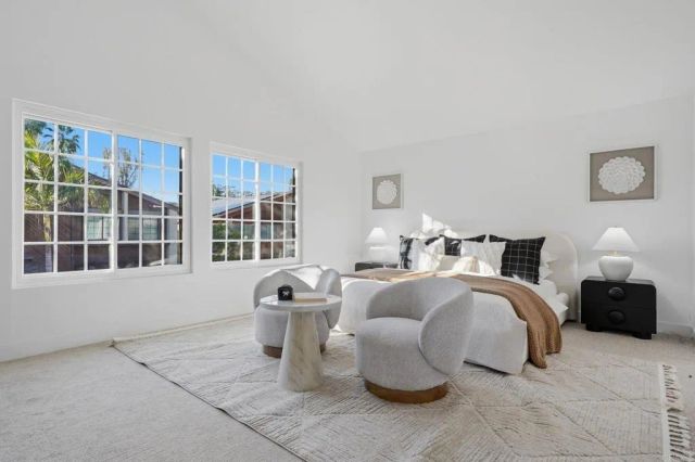 1043 Helix Village Drive, El Cajon, CA 92020