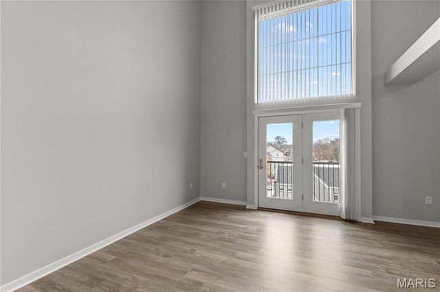 200 S Kirkwood Road 320, Kirkwood, MO 63122