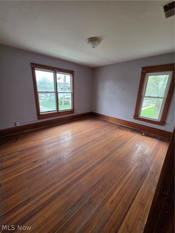 15 Beaver Avenue, Niles, OH 44446