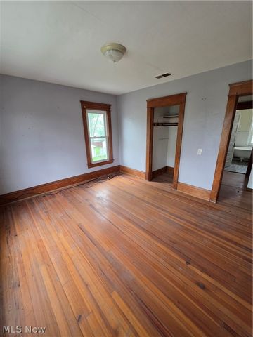 15 Beaver Avenue, Niles, OH 44446