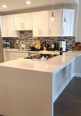 1000 Parkview Dr 1026, Hallandale Beach, FL 33009