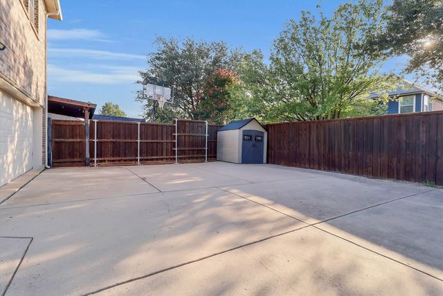 1194 Maple Ridge Way, Murphy, TX 75094
