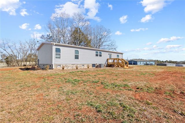 112 Purdy Road, Iva, SC 29655