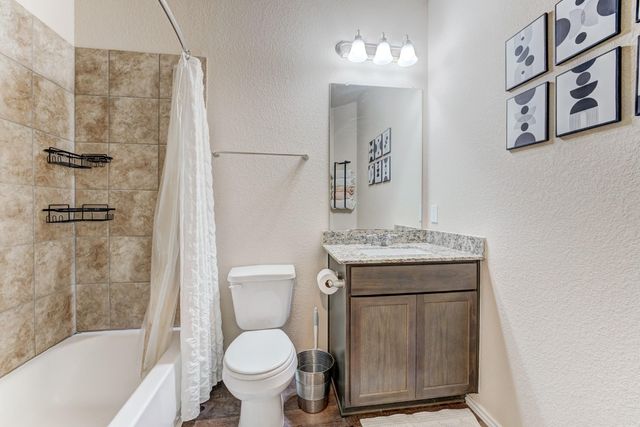 9214 Penfield Drive, Rosharon, TX 77583