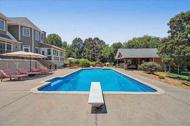 1334 Euharlee Road, Euharlee, GA 30120