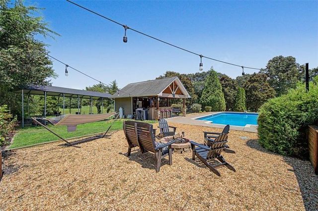 1334 Euharlee Road, Euharlee, GA 30120